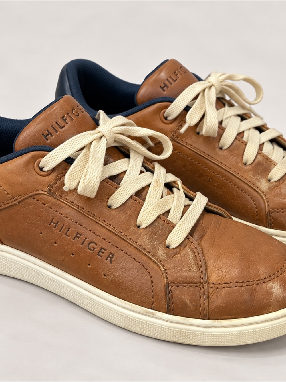 Tommy Hilfiger Kids Brown Leather Sneakers Preppy Classic Casual Lace Up Shoes